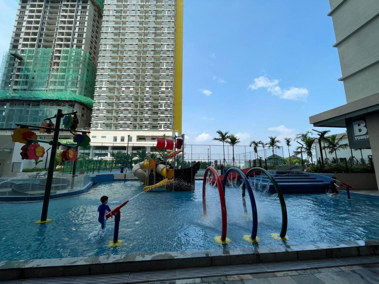 Homestay Shah Rizki@Bali Resident Melaka-Muslim Friedly ภายนอก รูปภาพ
